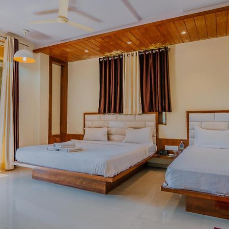 Hotel Oakwood Махабалешвар Екстер'єр фото